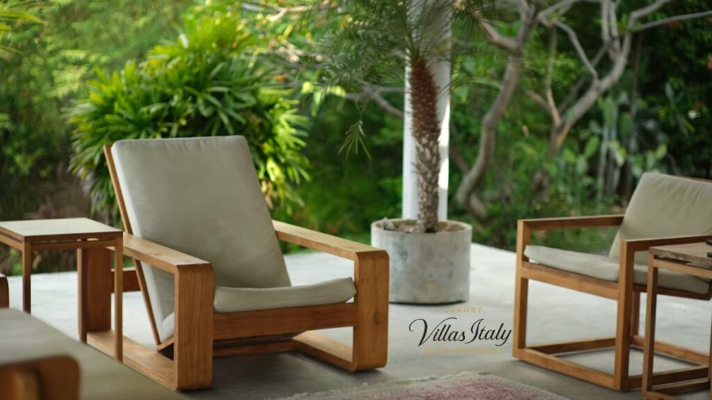 Choosing the Perfect Black Wicker Outdoor Furniture Set