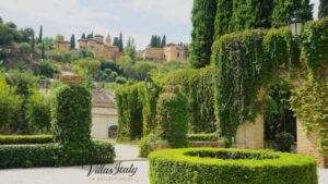 Luxury Villas in Tuscany