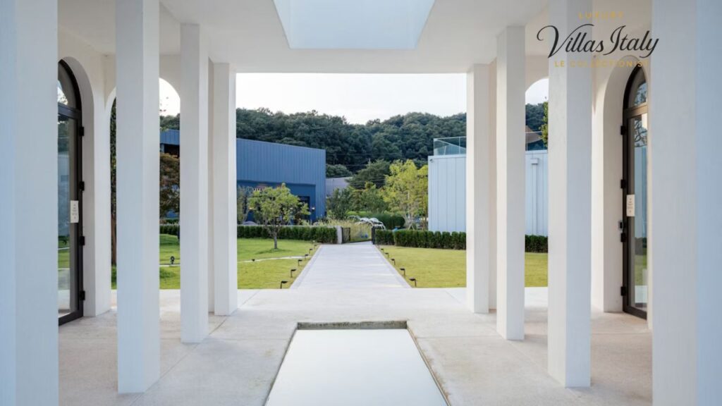 Unveiling the Splendour of Villa 404